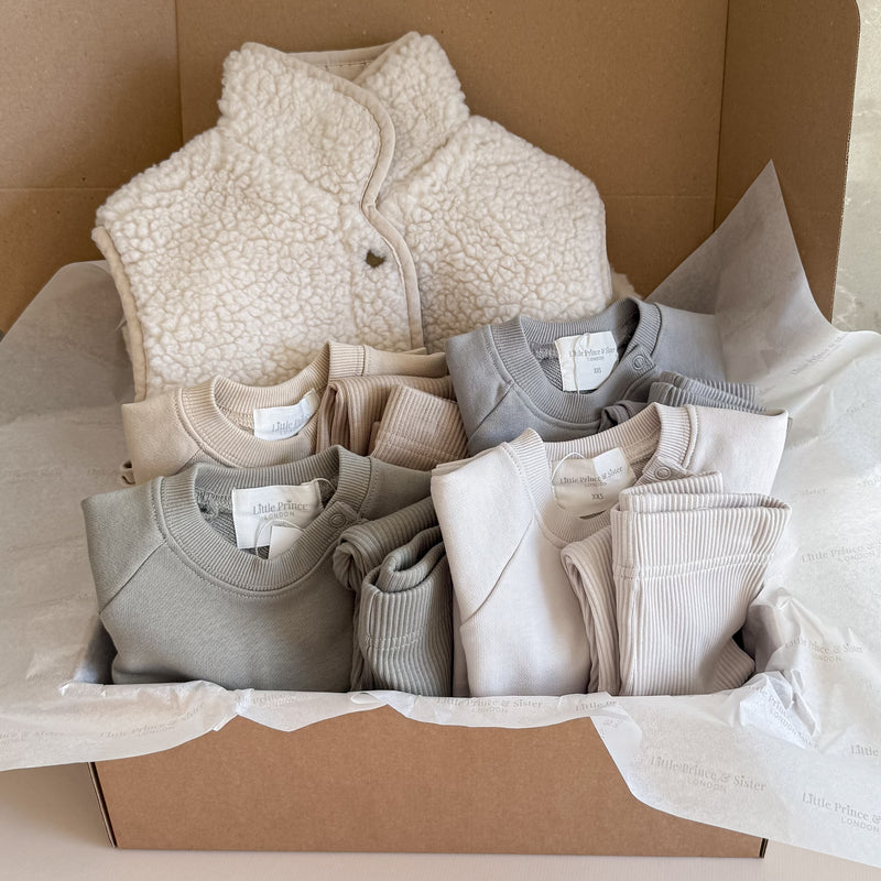 *PRE-ORDER* The Neutral Autumn Capsule Wardrobe Box With Stone Warmer